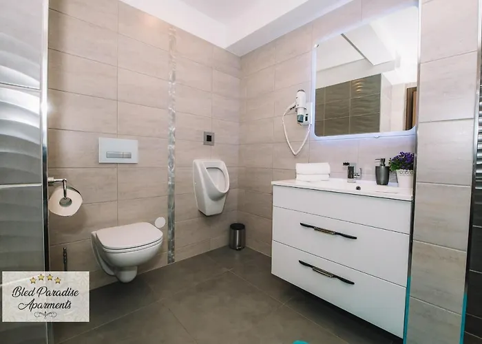 Paradise Slovenia Bled-Recica